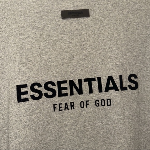 Fear of God Essentials Black & Grey T-Shirt - Picture 3 of 6